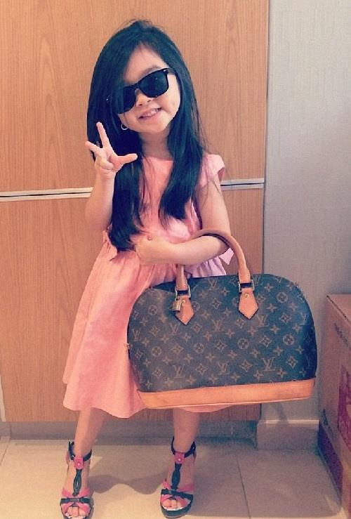 Be gai Han Quoc bi don duoc dai gia moi sang Dubai song gio ra sao? hinh anh 4