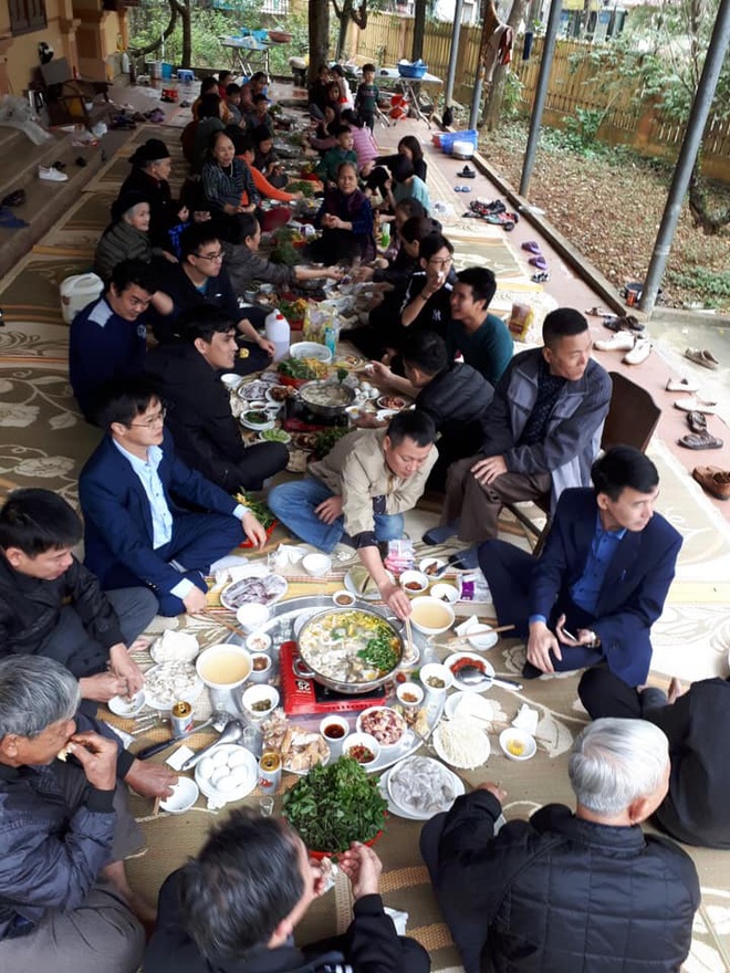 Dan mang bat trend khoe anh dai gia dinh ngay Tet hinh anh 4 f3.jpg