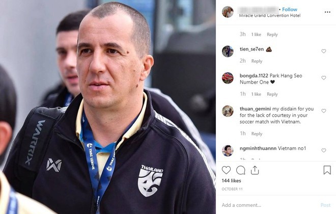 Fan Viet lai tan cong trang ca nhan cua tro ly HLV tuyen Thai Lan hinh anh 5