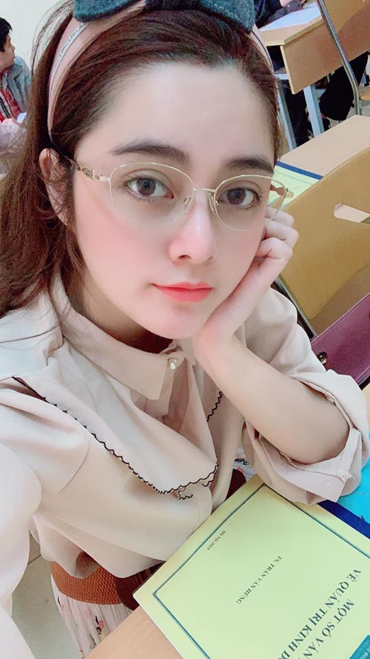 Nhan sac hot girl bo thi Hoa hau Hoan vu Viet Nam 2019 hinh anh 2