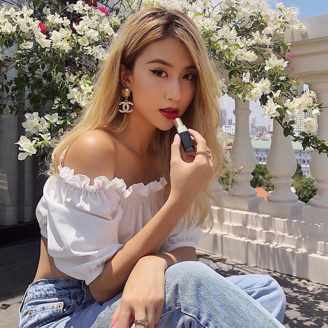 Nhung hot girl xinh xan ngay be, goi cam khi truong thanh hinh anh 3