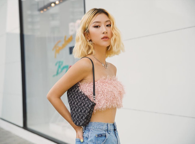 Nhung hot girl xinh xan ngay be, goi cam khi truong thanh hinh anh 2