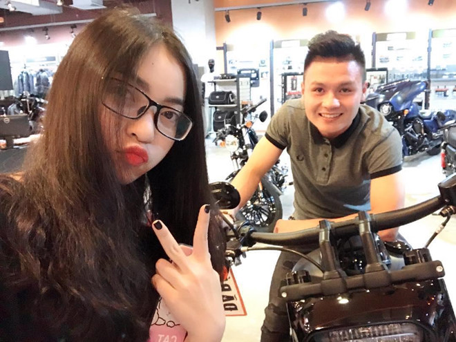 Quang Hai la 'soai ca ngon tinh' truoc khi dinh tin don chia tay hinh anh 1