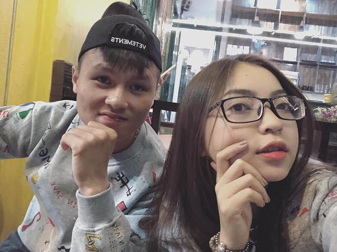 Quang Hai la 'soai ca ngon tinh' truoc khi dinh tin don chia tay hinh anh 2