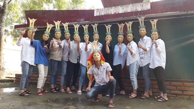 Den long tra sua va loat y tuong lay loi cua hoc sinh ngay Trung thu hinh anh 2