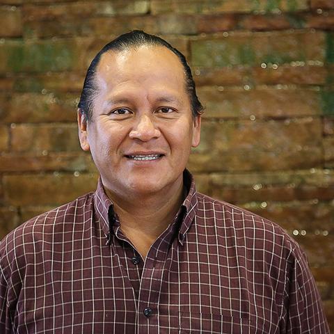 Nguon goc meme 2 me con dang gay sot tren mang hinh anh 4 ricardo_cate-600x600_large.jpg