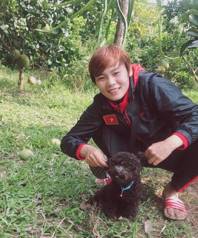 Nhung co gai tai nang, xinh xan cua tuyen bong da nu Viet Nam hinh anh 8 78200581_1803177289817377_7077253106123145216_n.jpg