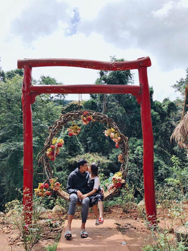 Co gai 1,45 m cua do cau thu bong ro 1,87 m o TP.HCM hinh anh 4 94035626_680708696056984_9002008258482798592_n.jpg