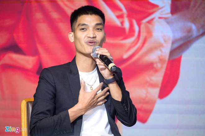 'Toi va Mac Van Khoa yeu nhau sau lan chup anh chung' hinh anh 3