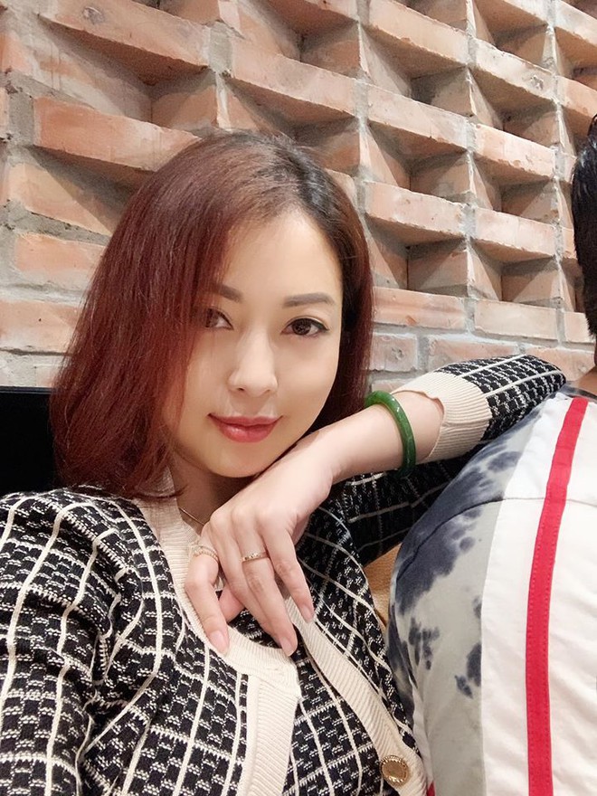 Jennifer Pham thay doi the nao khi tang 10 kg? hinh anh 1