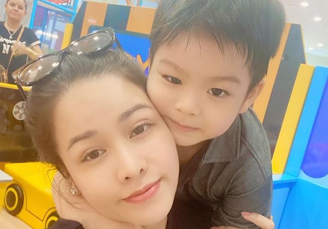 Chong cu Nhat Kim Anh: 'Con dang song yen on co ay lai gianh nuoi' hinh anh 2 2667718720005494_7785522569335013376_o.jpg