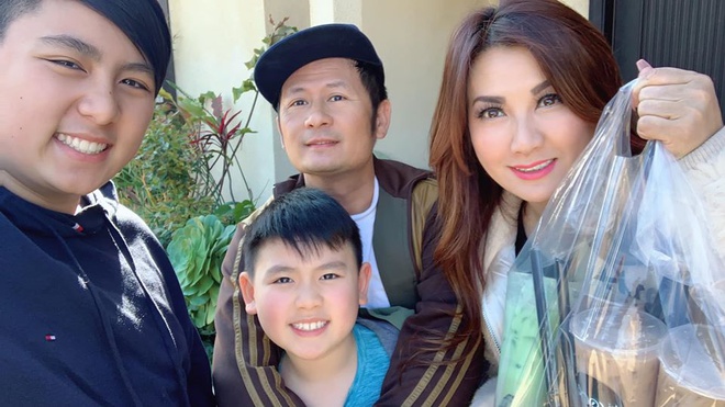 Le Giang ban nuoc cam, Thanh Truc ban do an hinh anh 7 90173216_10158391718578534_5034468726301261824_o.jpg