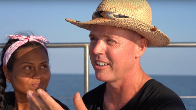 Dai gia Bitcoin 'choi troi' dung nha giua bien, co the bi tu hinh hinh anh 1