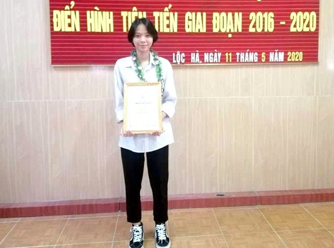 hoc sinh truong lang dat 8.0 IELTS anh 1