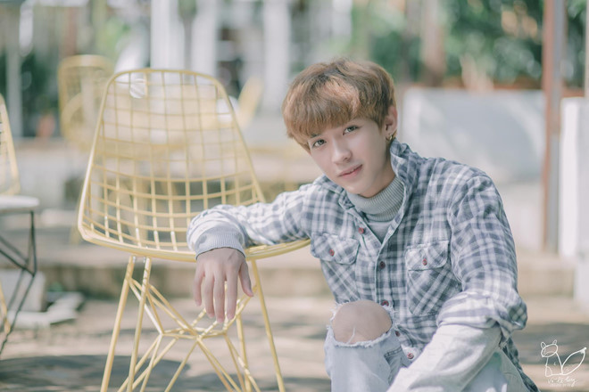 Nam ca si 20 tuoi tung to Tang Nhat Tue ga tinh gio ra sao? hinh anh 1