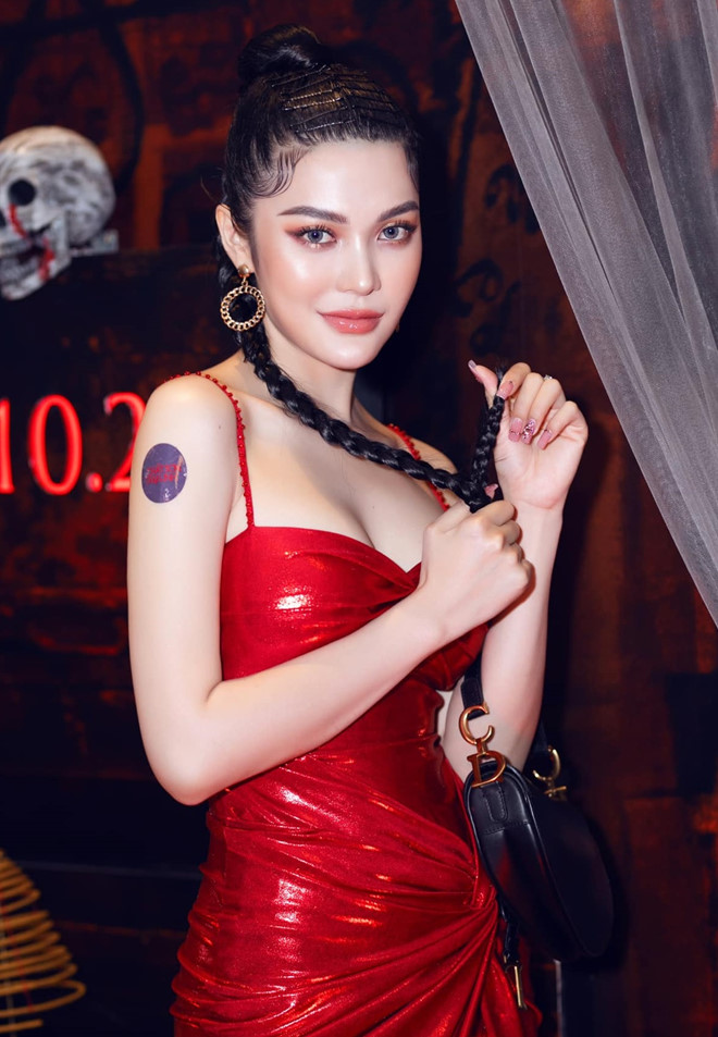 Dien vien phim Viet 18+: 'Toi tung bo hoc, di theo ban dong gioi' hinh anh 2