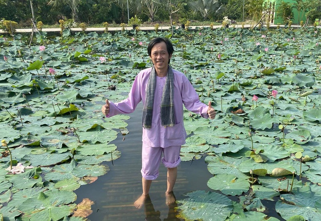 Hoai Linh khoe anh tham cap me ky luc o Sa Dec hinh anh 2 82270497_3452178091519128_6656667690633003008_o.jpg