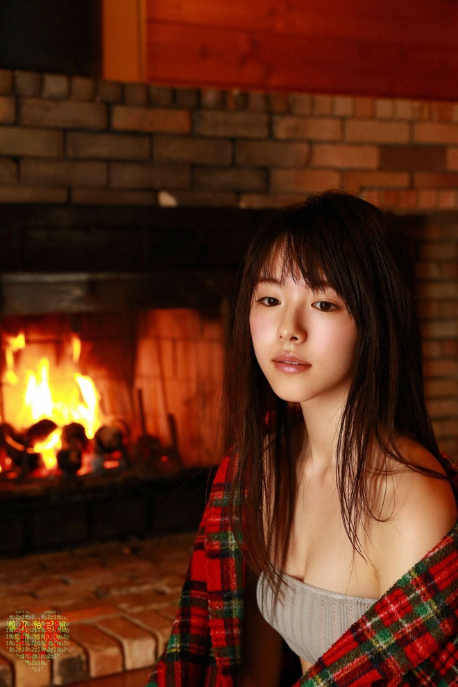 Nhan sac 'tieu tam' trong vu ngoai tinh chan dong showbiz Nhat Ban hinh anh 9 122000274849.jpg