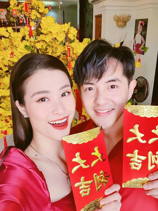 Minh Hang khoe tien mung Tet, Phan Manh Quynh li xi ban gai 123 trieu hinh anh 6 83220792101630394239955416555472312609538048o_1580055045493657576145.jpg