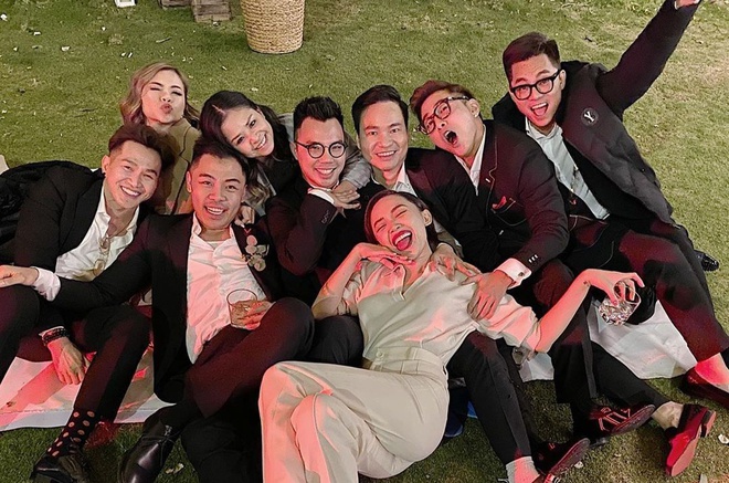 Khoanh khac dang nho trong hon le cua Hoang Touliver, Toc Tien hinh anh 7 64ef2e57_060e_44e4_9513_01ef377aeb45_1.jpg