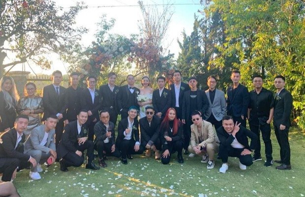 Khoanh khac dang nho trong hon le cua Hoang Touliver, Toc Tien hinh anh 2 8799596625380140564593794419731805276471296n_15829568576051788610832_1.jpg