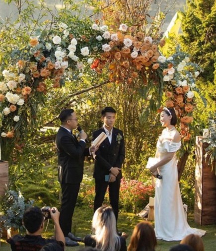 Khoanh khac dang nho trong hon le cua Hoang Touliver, Toc Tien hinh anh 4 photo2020_02_29_130253_1582956857616875859458_1.jpeg