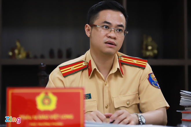 CSGT xu phat hinh anh mang xa hoi anh 1