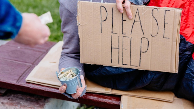 Dang cap an xin tai Dubai - o khach san 5 sao, kiem 73.500 USD/thang hinh anh 10