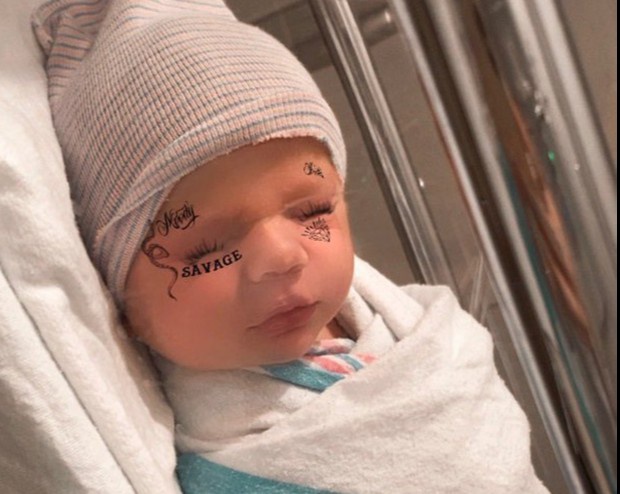 Elon Musk lay ten may bay trinh sat dat ten cho con trai hinh anh 2 elonmusk_2_1.jpg