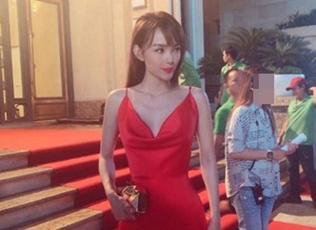 Minh Hang, Nha Phuong gay lo lang khi lo than hinh gay guoc hinh anh 1 830436565159265623753366975337440609304576n_15791448755462132106990_1579174448959133780994_1.jpg