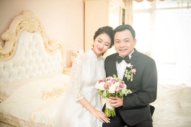 Nhung hoa hau, a hau som co cuoc song kin tieng ben chong con hinh anh 6