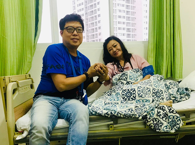 NSND Kim Cuong nhap vien cap cuu vi nhoi mau co tim hinh anh 1