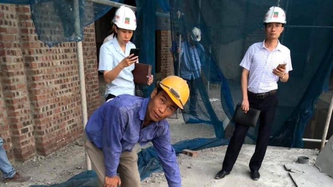 Roi tu tang 14 anh 1