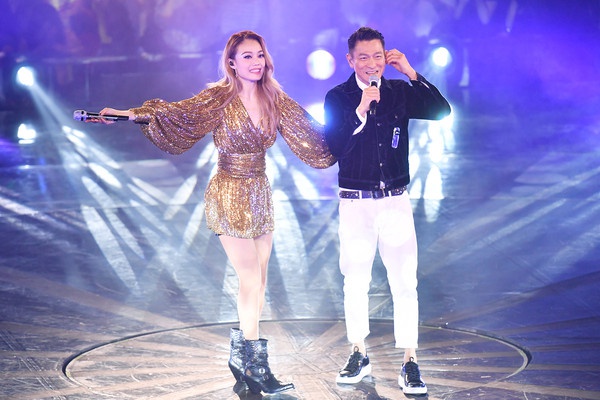 Quy tac ngam hai huoc lan truyen trong gioi giai tri Hoa ngu hinh anh 3 d4311878_1.jpg