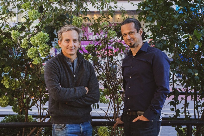 Dong ho dem nguoc thoi gian con lai cua Trai Dat tai Manhattan anh 2