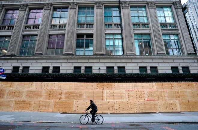 Apple Store tai My lap van go phong bao loan sau bau cu tong thong anh 4