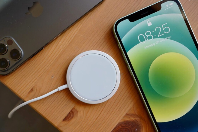 Han che ky quac cua iPhone 12 mini anh 1