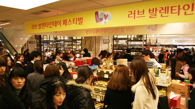 Doanh thu bao cao su tang 25% o An Do dip Valentine hinh anh 5 http_cdn.cnn.com_cnnnext_dam_assets_130214175920_valentines_day_south_korea.jpg