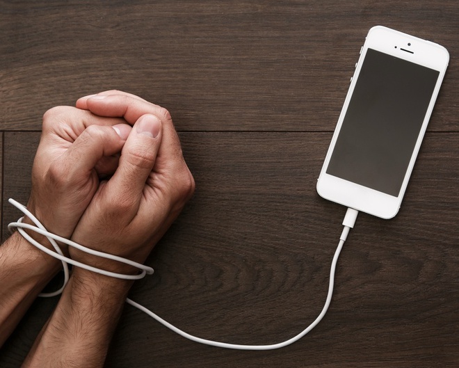 9 tac hai khon luong khi phu huynh cho con choi smartphone hinh anh 5