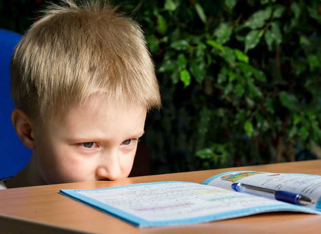 9 tac hai khon luong khi phu huynh cho con choi smartphone hinh anh 8