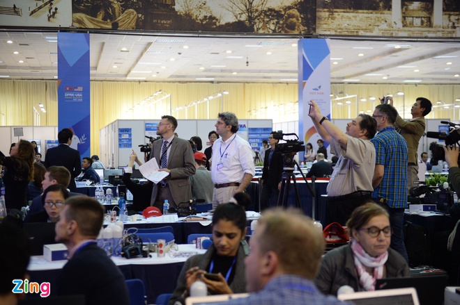 Tong thong Trump: 'Lenh trung phat la tro ngai cua thoa thuan chung' hinh anh 13