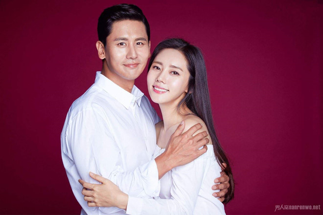 My nhan 'So Luu Huong' - be boi anh nong va doi tu vien man hinh anh 2