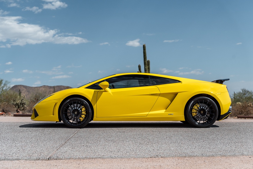 Chiếc Lamborghini Gallardo bản số sàn có giá đắt hơn Huracán