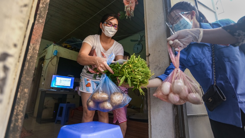 sieu thi boi roi cung ung hang hoa anh 2