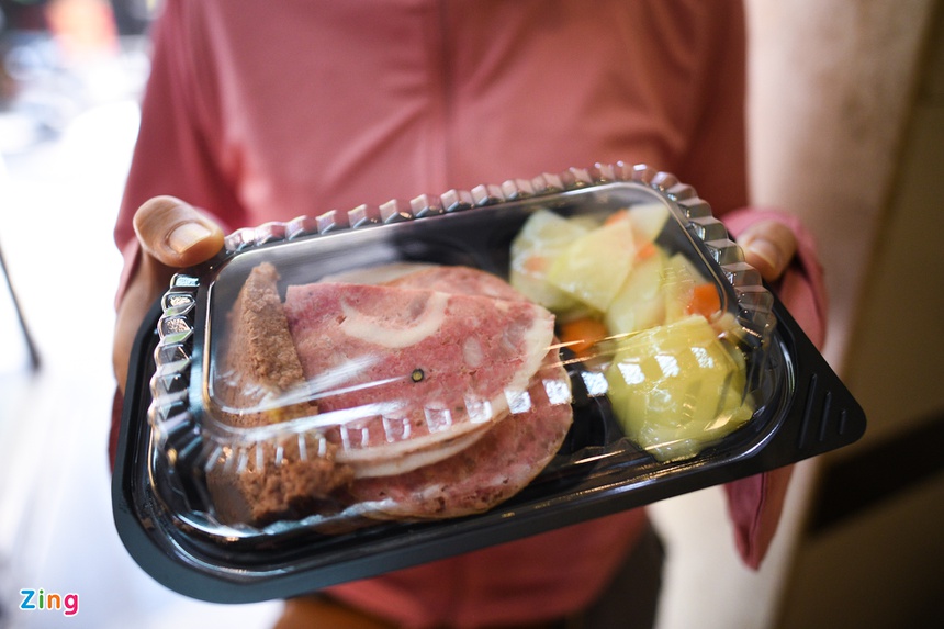 cac cua tiem banh mi, kinh doanh trong mua dich anh 6