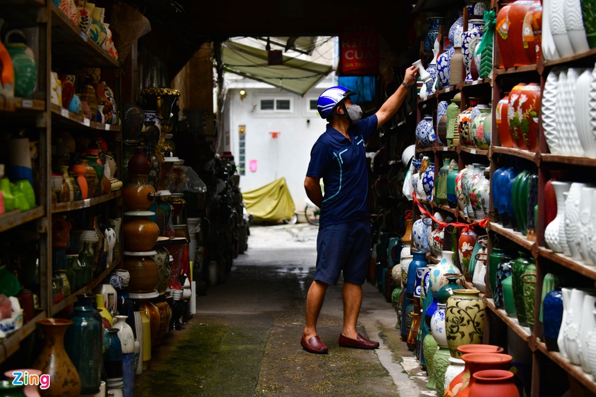 Ha Noi sau gian cach, dich Covid-19 anh 3