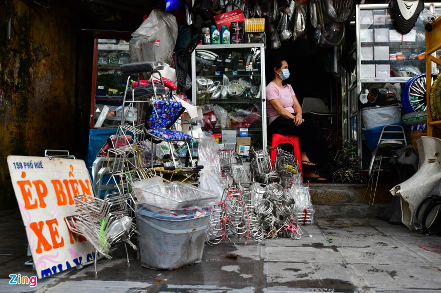 Ha Noi sau gian cach, dich Covid-19 anh 7