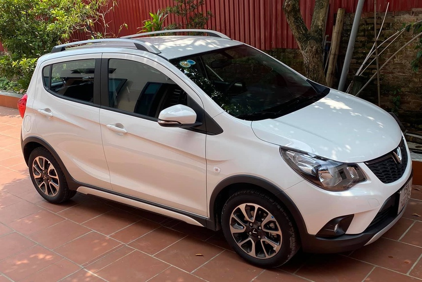 Dung tieng meo keu duoi chuot chui vao oto anh 2