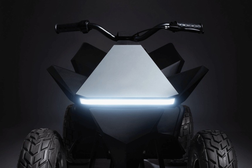 Tesla ra mat xe dien dia hinh danh cho tre em anh 3