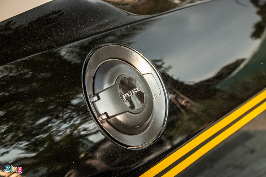 Dodge Challenger SRT-8 Hellcat anh 11